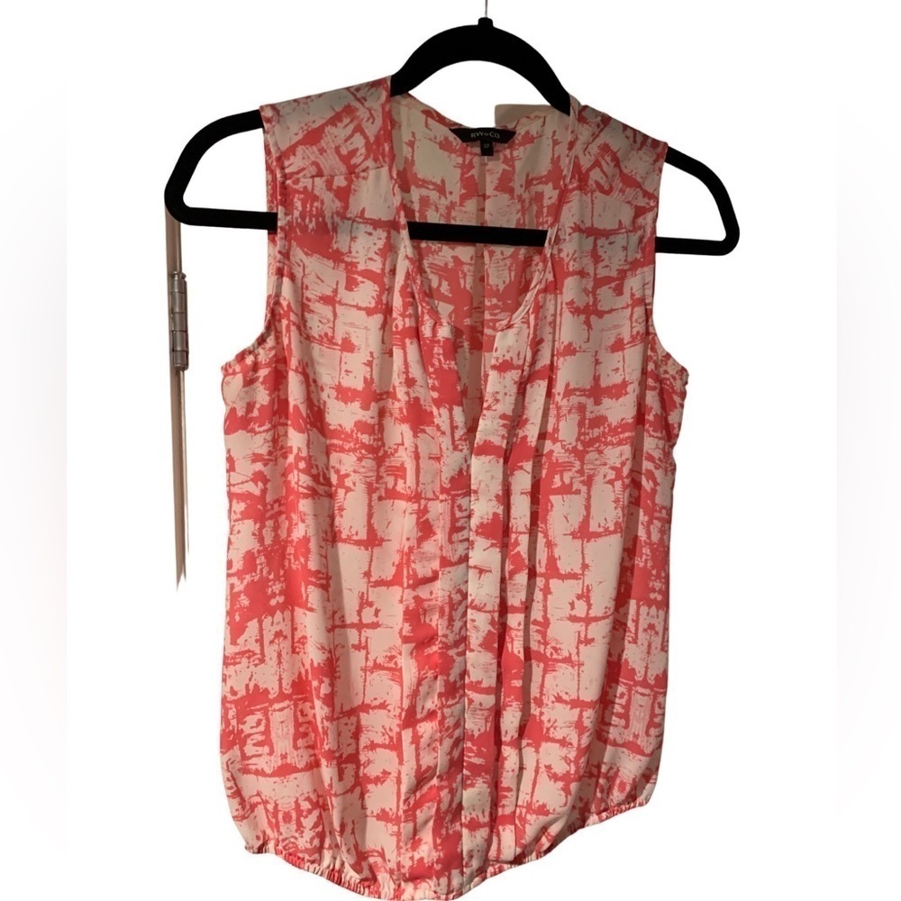 Women’s RW&Co. Ink Splotch Pattern Pink/White Top